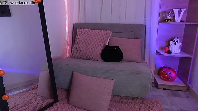 ValeriaCox online show from 12, 10, 2025