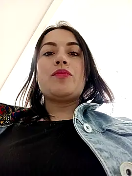 Lesly 10- online show from 3, 2, 2025