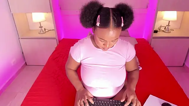 EmilyyStuart online show from 31, 3, 2026