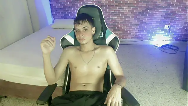 zacariasss  online show from 23, 9, 2025