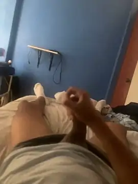 lucca07112 online show from 5, 2, 2025