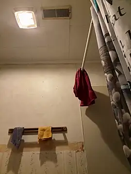 SluttyLyfe4L online show from 8, 1, 2026