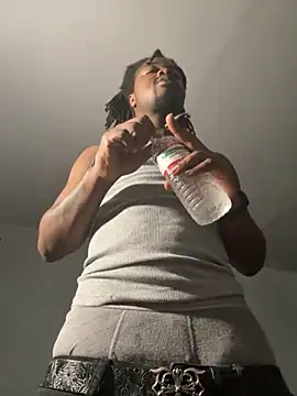 SluttyLyfe4L online show from 4, 4, 2026