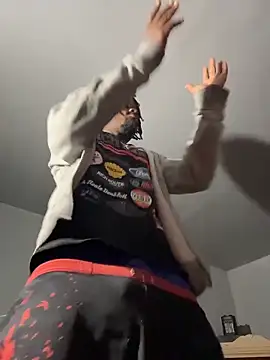 SluttyLyfe4L online show from 17, 4, 2026