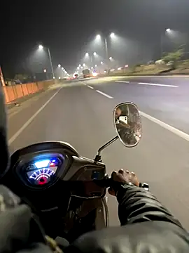 SnapIDRakesh4 online show from 2, 12, 2025