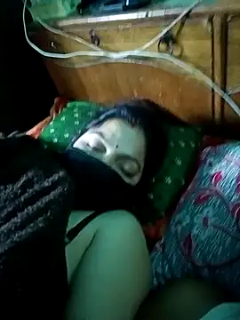 Snapshot of Lustyful_Couple chatting on 7, 1, 2025 Lustyful Couple online show from 7, 1, 2025