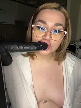 Leya  Droit online show from 22, 2, 2025