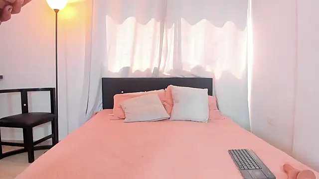 DailaSmith online show from 11, 1, 2025