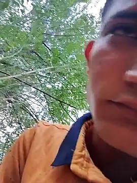 Snapshot of Valentinacuc chatting on 15, 9, 2025 Valentinacuc online show from 15, 9, 2025