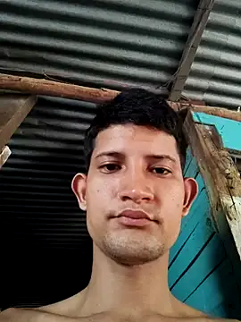 Snapshot of Valentinacuc chatting on 18, 9, 2025 Valentinacuc online show from 18, 9, 2025