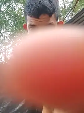 Snapshot of Valentinacuc chatting on 5, 10, 2025 Valentinacuc online show from 5, 10, 2025