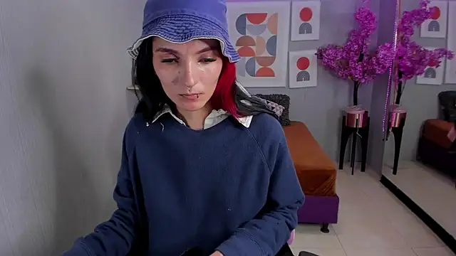 Dafne huges online show from 18, 1, 2025