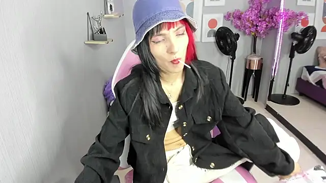 Dafne huges online show from 30, 1, 2025