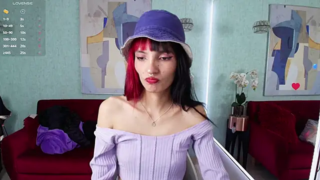 Dafne huges online show from 1, 2, 2025