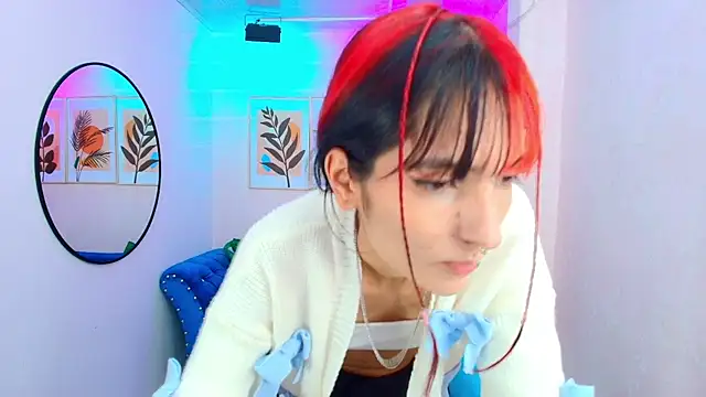 Dafne huges online show from 10, 9, 2025