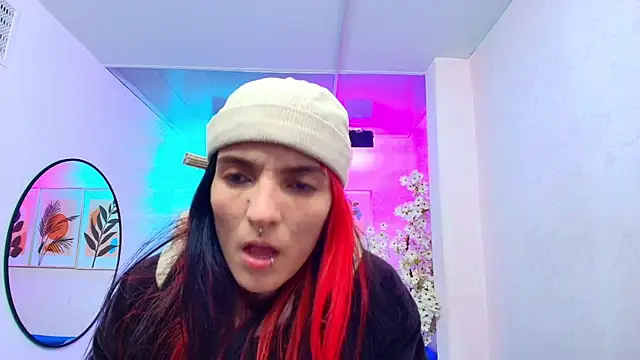 Dafne huges online show from 13, 9, 2025