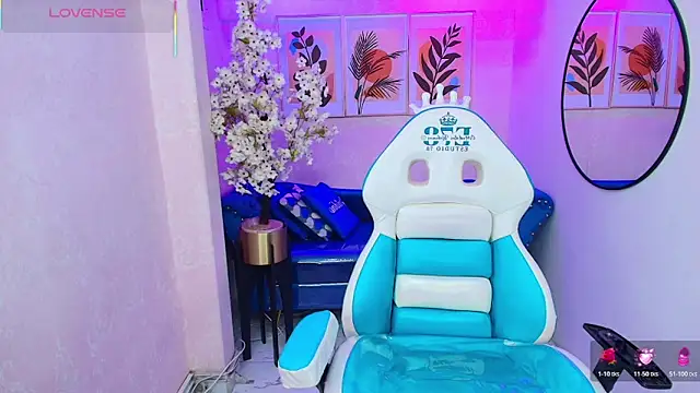 Dafne huges online show from 17, 10, 2025