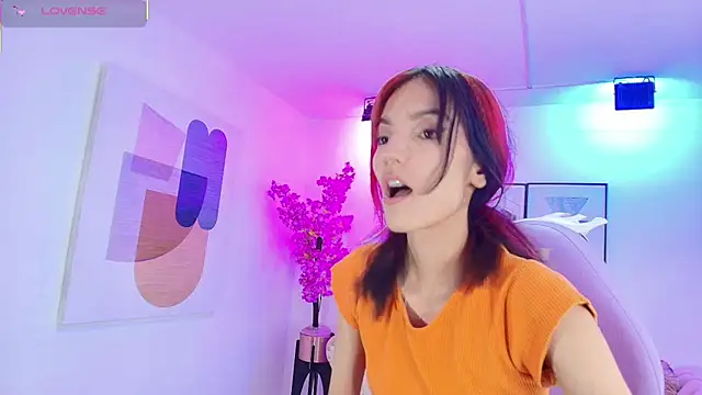 Dafne huges online show from 24, 10, 2025