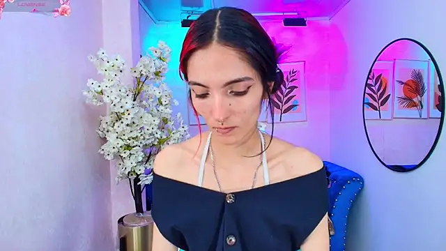 Dafne huges online show from 22, 11, 2025