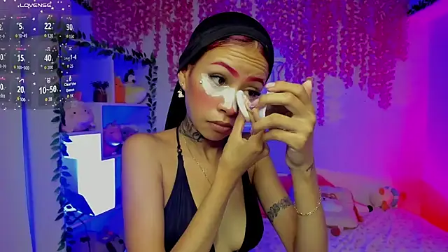 cat kitty18  online show from 30, 6, 2026