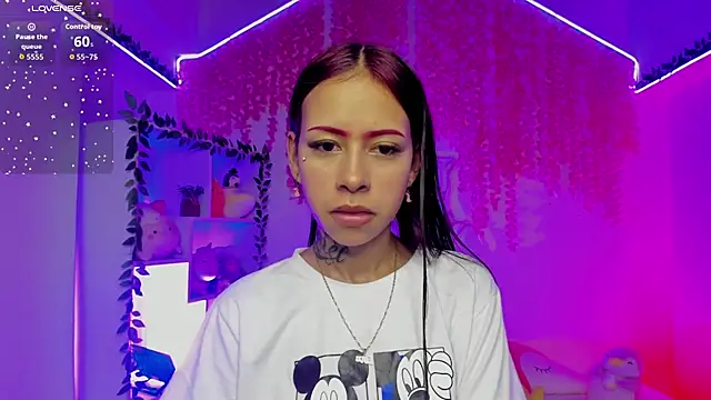 cat kitty18  online show from 10, 7, 2026