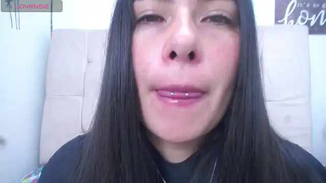 Snapshot of missexy303av chatting on 17, 1, 2025 missexy303av online show from 17, 1, 2025