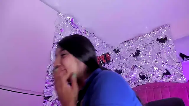 SarahStones online show from 24, 10, 2025