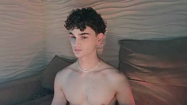 adam 21cm   online show from 15, 12, 2024