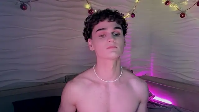 adam 21cm   online show from 10, 1, 2025