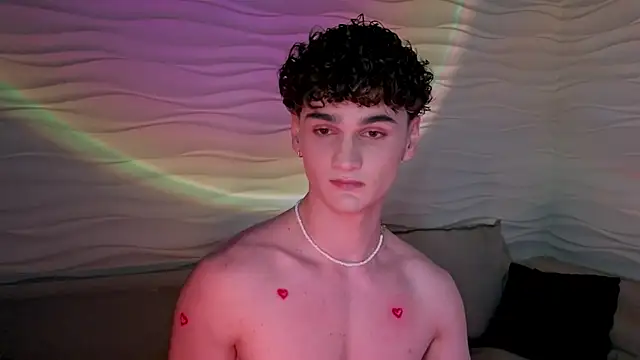 adam 21cm   online show from 14, 2, 2025