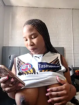 DrippinCaramelCutie online show from 10, 2, 2026