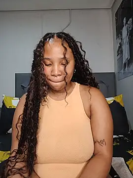 DrippinCaramelCutie online show from 11, 7, 2026