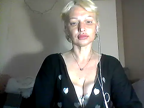 Snapshot of MaryJane441 chatting on 22, 4, 2026 MaryJane441 online show from 22, 4, 2026