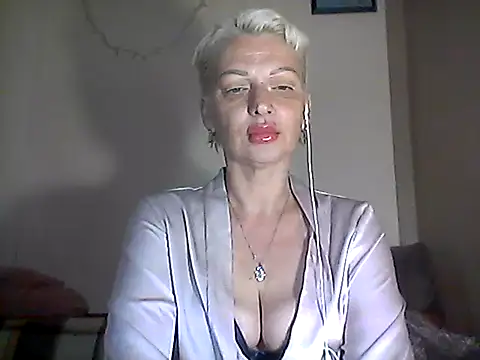 Snapshot of MaryJane441 chatting on 17, 6, 2026 MaryJane441 online show from 17, 6, 2026