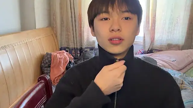 Snapshot of xiaottt1918 chatting on 15, 1, 2025 xiaottt1918 online show from 15, 1, 2025