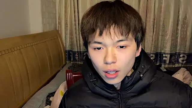 Snapshot of xiaottt1918 chatting on 25, 1, 2025 xiaottt1918 online show from 25, 1, 2025