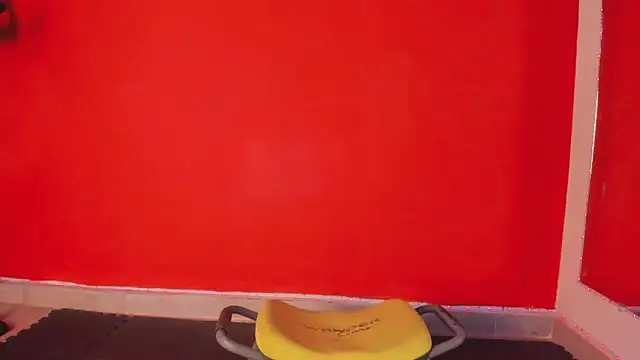 zoe roux21 online show from 15, 2, 2025