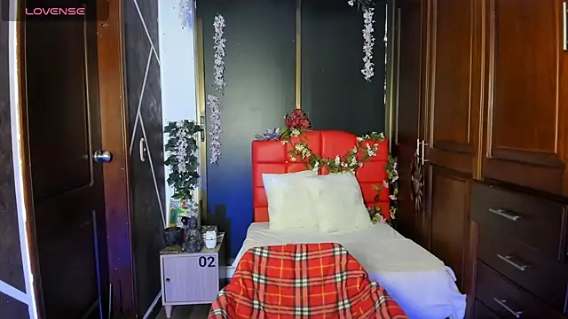 SexyNaf online show from 3, 12, 2025