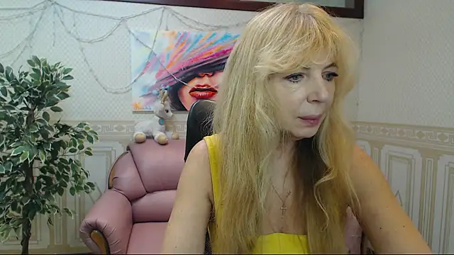 Anna Diax online show from 4, 2, 2025