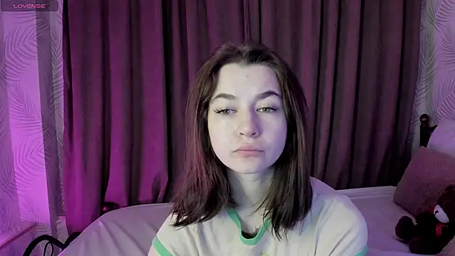 Snapshot of Aisha_Skinny chatting on 6, 2, 2025 Aisha Skinny online show from 6, 2, 2025