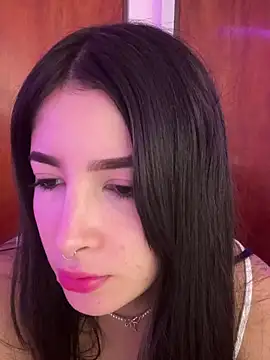 Snapshot of annaharper- chatting on 18, 3, 2025 annaharper- online show from 18, 3, 2025