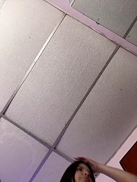 Snapshot of annaharper- chatting on 13, 9, 2025 annaharper- online show from 13, 9, 2025