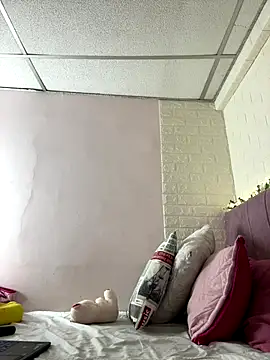 Snapshot of annaharper- chatting on 19, 9, 2025 annaharper- online show from 19, 9, 2025