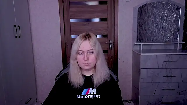 Kristy-Max online show from 6, 4, 2026