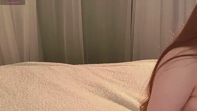 Snapshot of SunnyRisha chatting on 31, 10, 2025 SunnyRisha online show from 31, 10, 2025