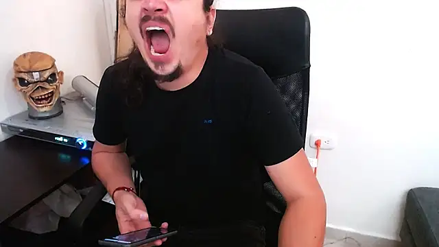 webothtwo online show from 8, 1, 2025