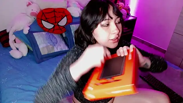 Billie janne  online show from 18, 12, 2025