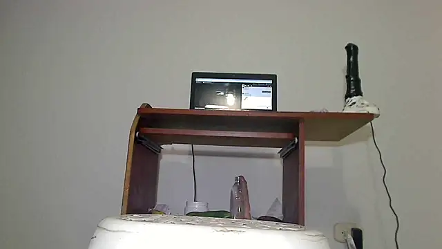 Snapshot of SensualGata13 chatting on 8, 11, 2025 SensualGata13 online show from 8, 11, 2025