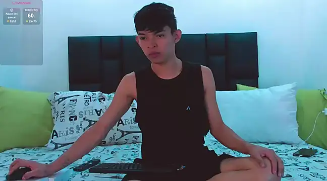 Snapshot of Tonny_twink_ chatting on 31, 1, 2025 Tonny twink online show from 31, 1, 2025