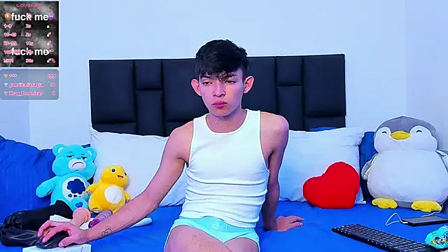 Snapshot of Tonny_twink_ chatting on 5, 3, 2025 Tonny twink online show from 5, 3, 2025